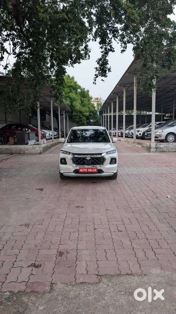 Maruti Suzuki Grand Vitara 1.5 Zeta Smart Hybrid At, 2022, Petrol