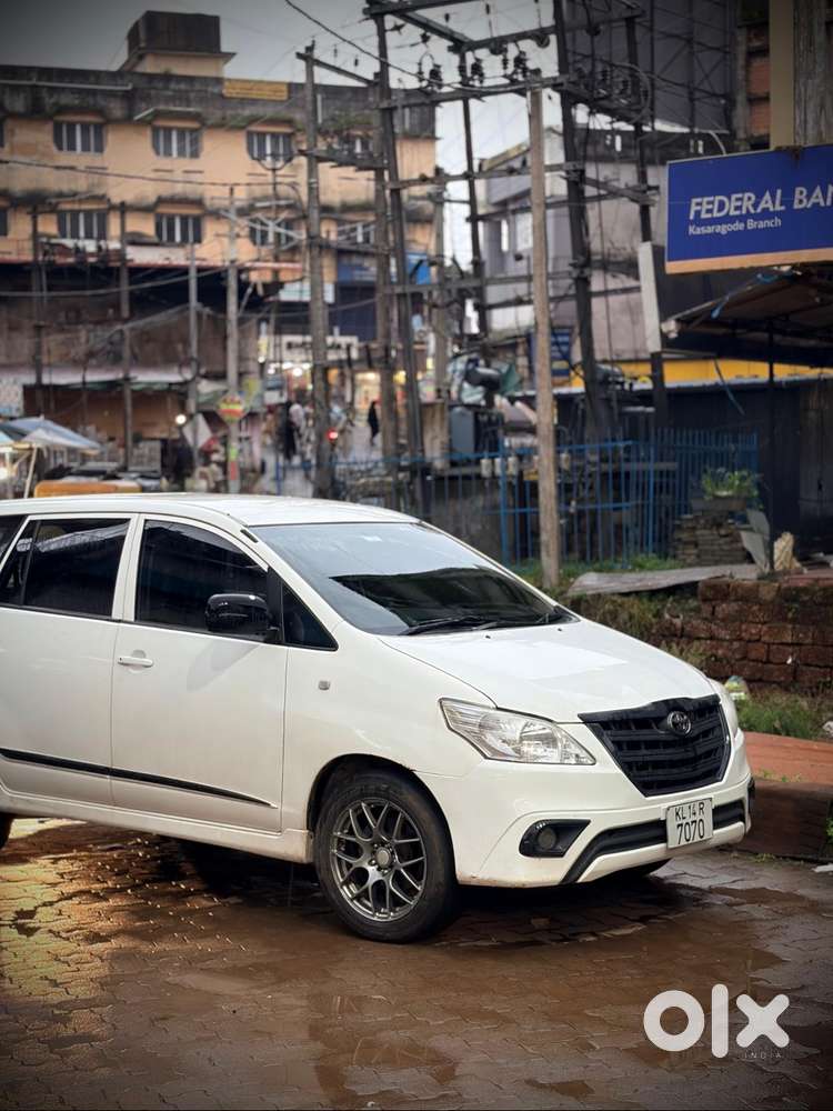 Toyota Innova 2.5g 2015 Diesel