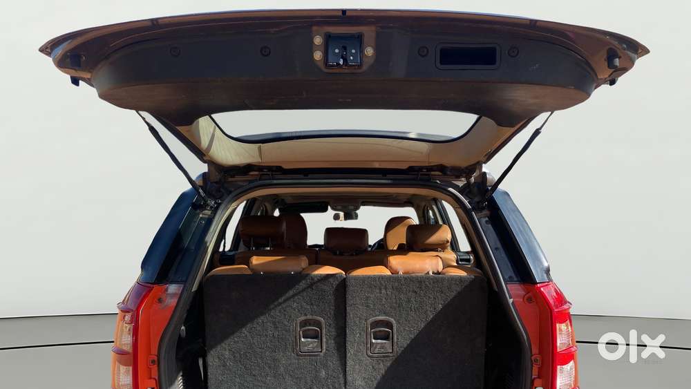 Mahindra Xuv500 W9 At 1.99, 2019, Diesel