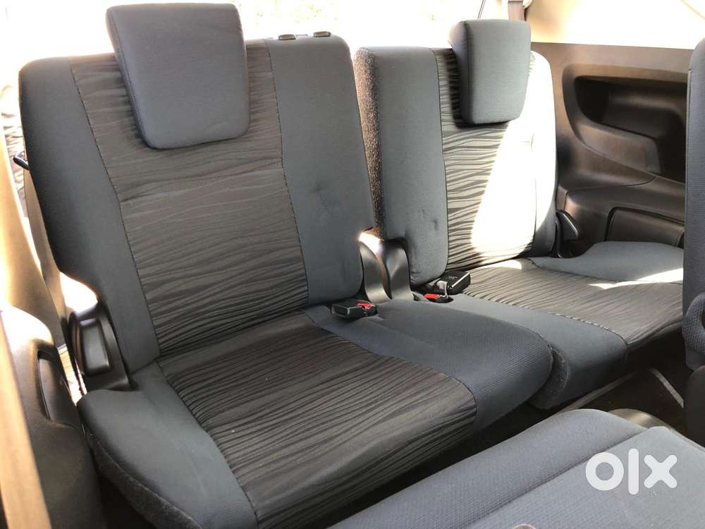 Toyota Innova Crysta