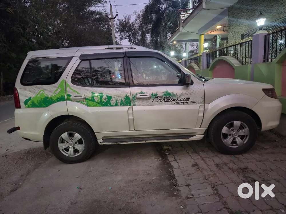 Tata Safari Storme 2015 Manual Diesel