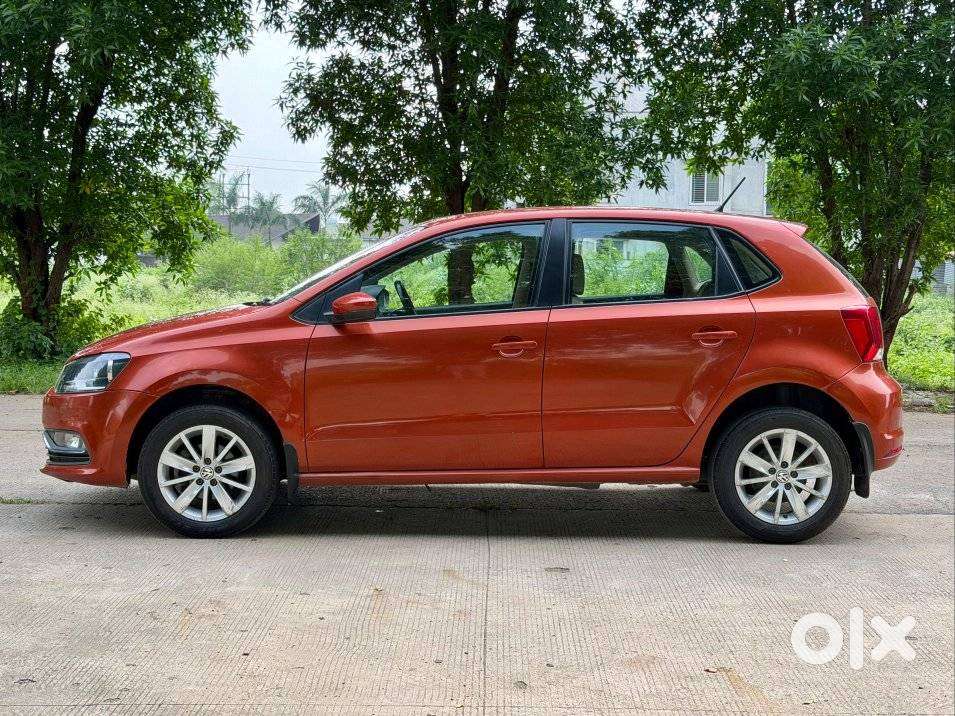 Volkswagen Polo Highline 1.6l Petrol, 2015, Petrol