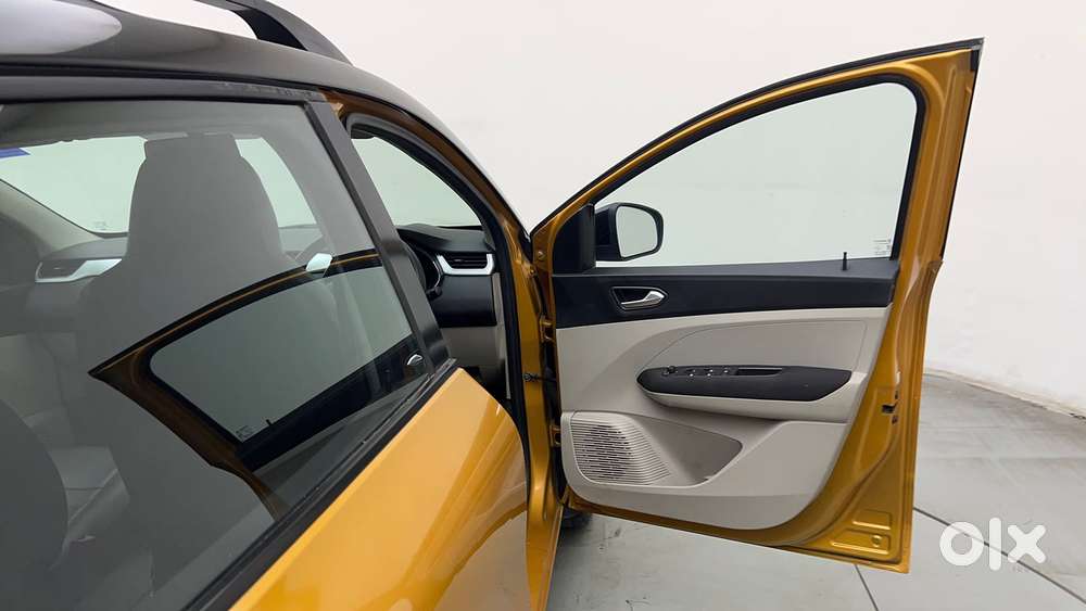 Renault Triber Rxz Easy-r Amt Dual Tone, 2021, Petrol