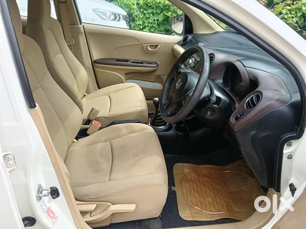 Honda Brio S Mt, 2014, Petrol