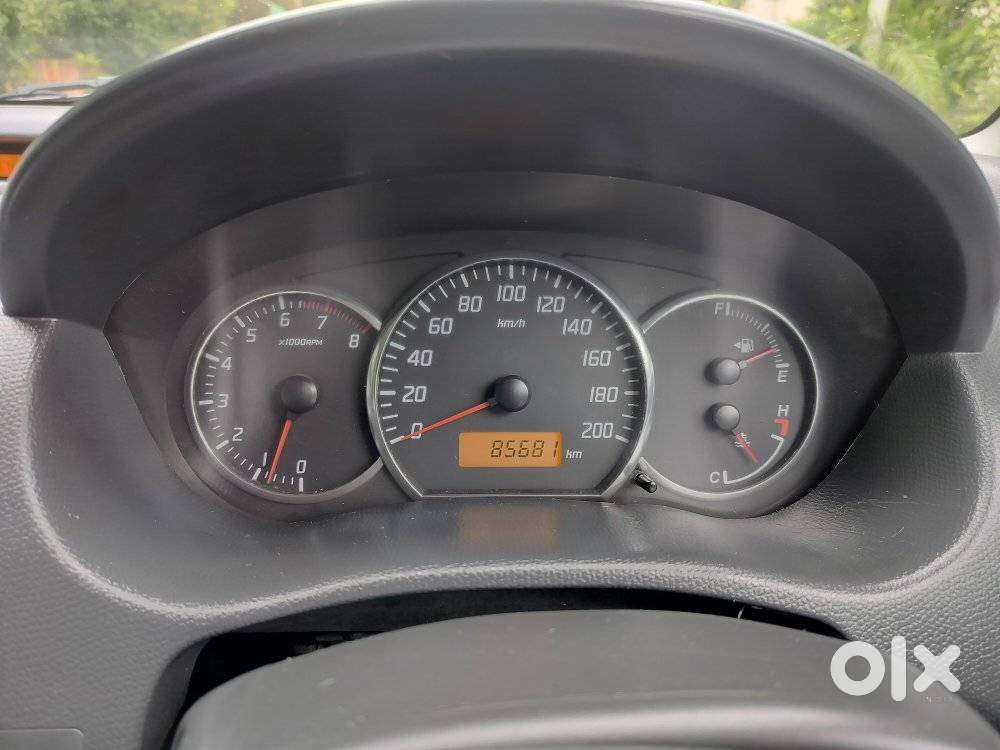 Maruti Suzuki Swift Dzire 1.2 Vxi Bsiv, 2011, Petrol