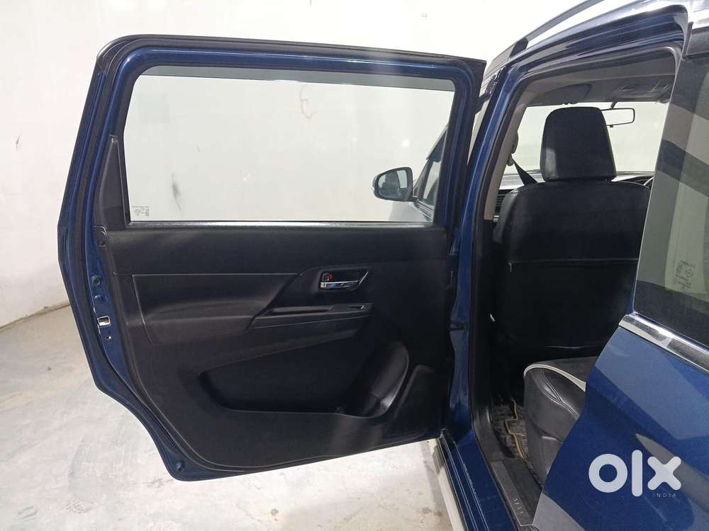Maruti Suzuki Xl6 1.5 Zeta Mt, 2022, Petrol