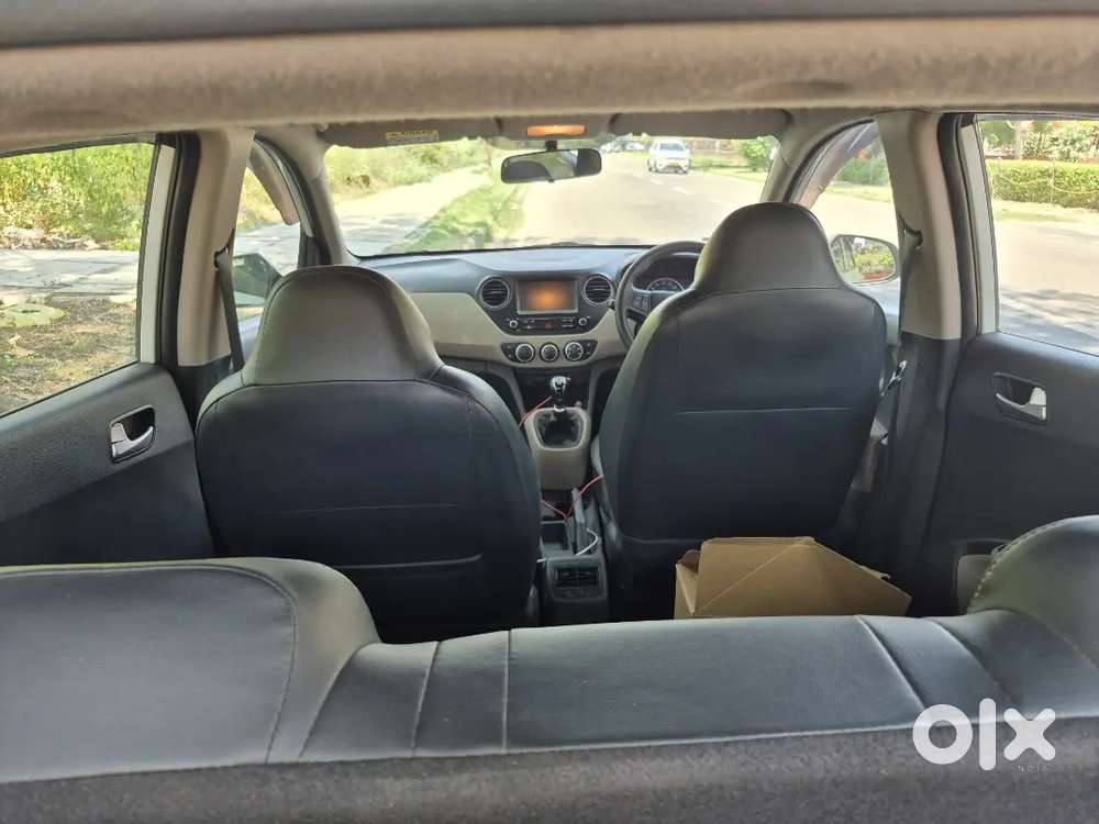 Hyundai Grand I10 Sportz 2018 Diesel 101340 Km