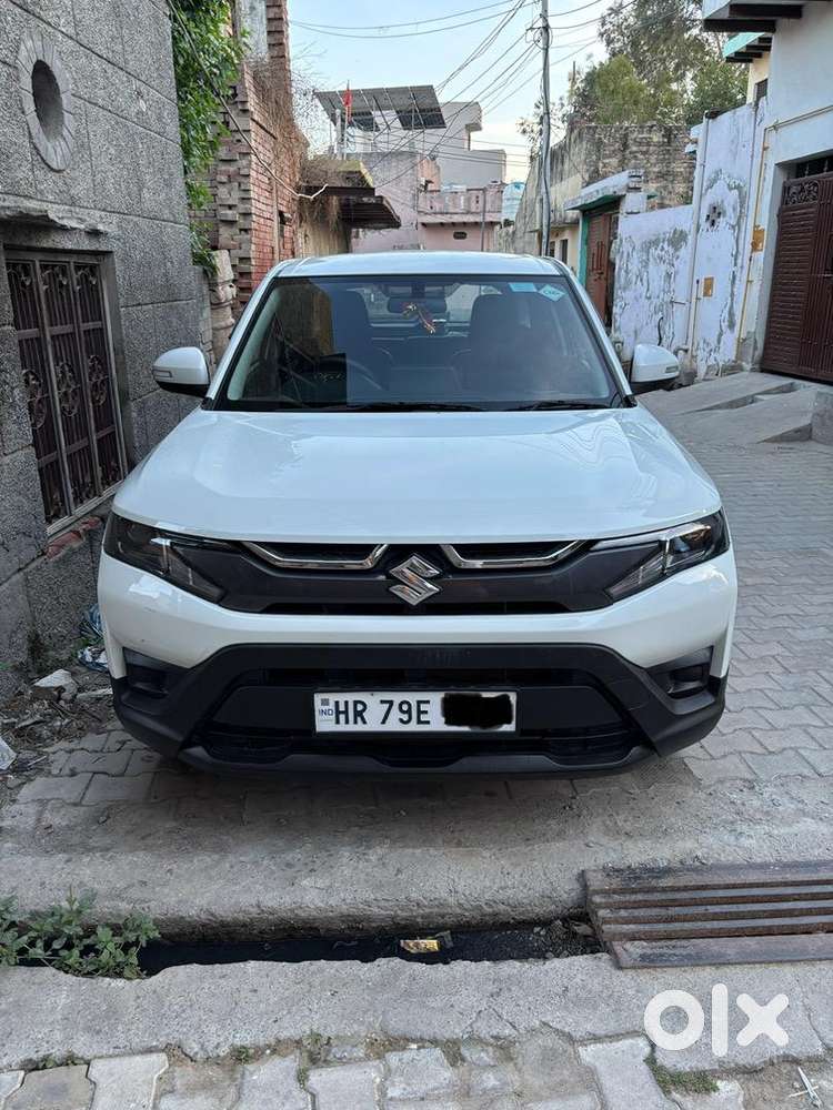 Maruti Suzuki Brezza 2025 Cng & Petrol Well Maintained