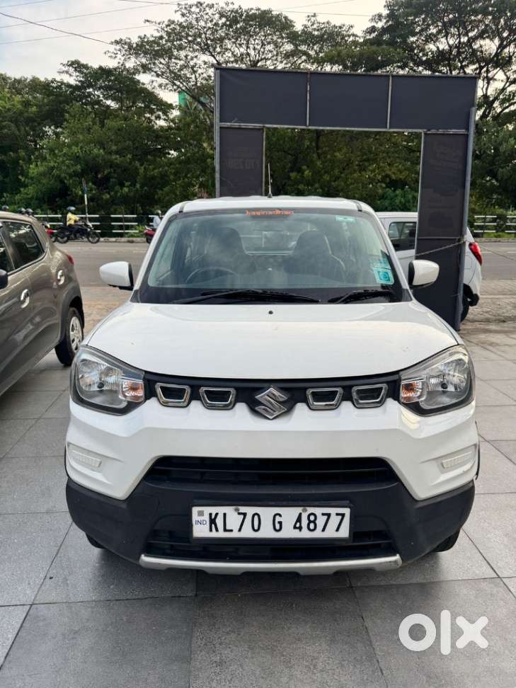Maruti Suzuki S-presso Vxi At, 2022, Petrol
