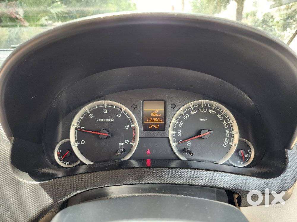 Maruti Suzuki Swift Dzire Vdi (o), 2016, Diesel