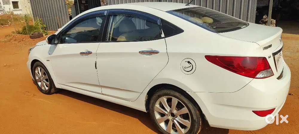 Verna Fluidic Push Start Diesel