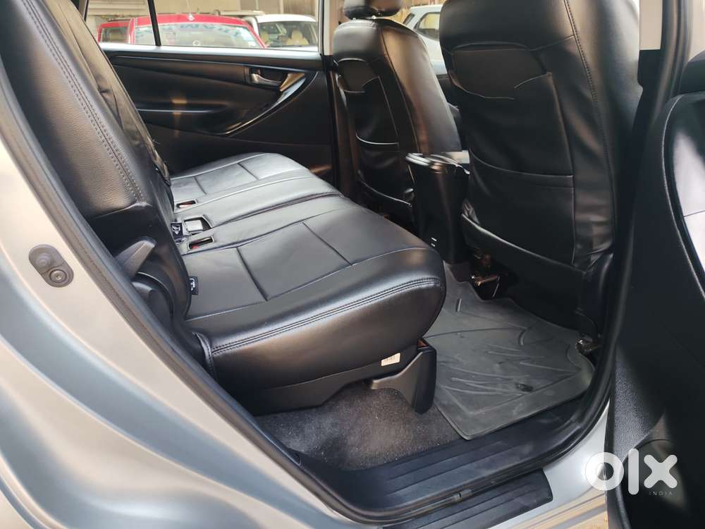 Toyota Innova Crysta [2020-ongoing] 2.4 Gx 8 Str, 2020, Diesel