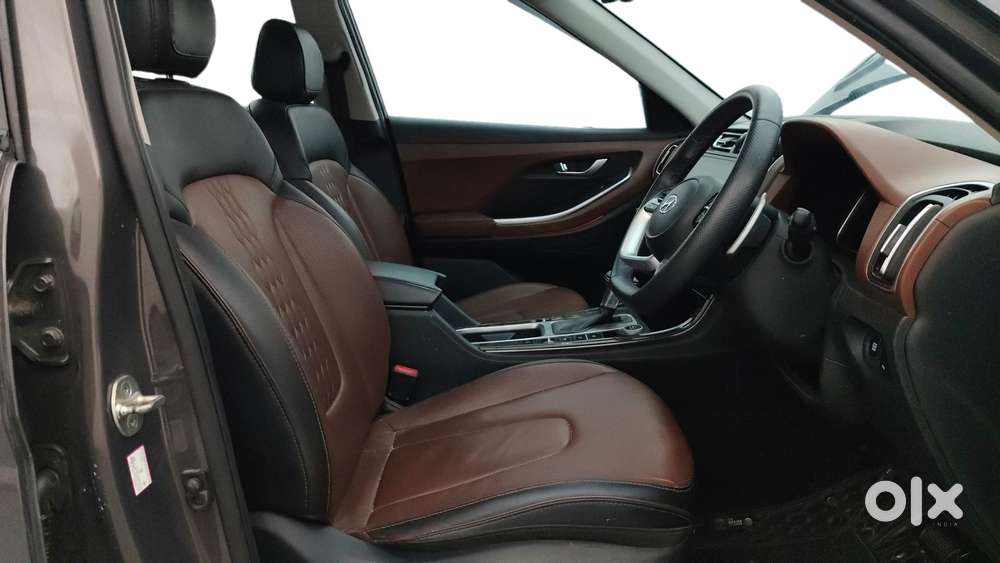 Hyundai Alcazar 2.0 Signature (o) Petrol At 6 Str, 2021, Petrol
