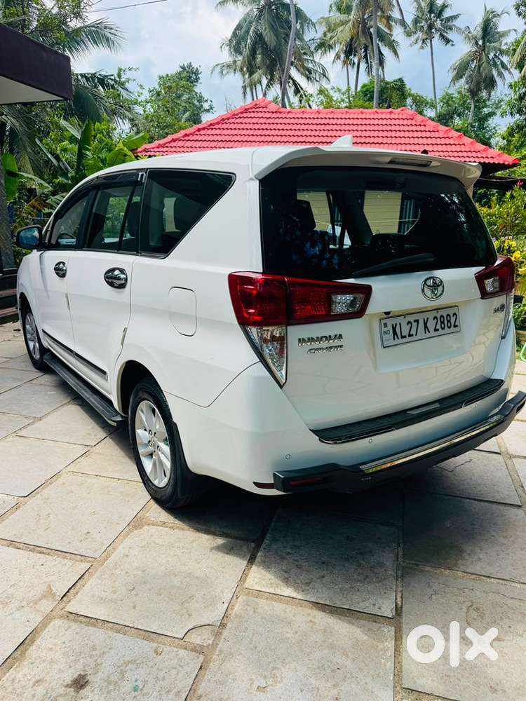 Toyota Innova Crysta Diesel 2020