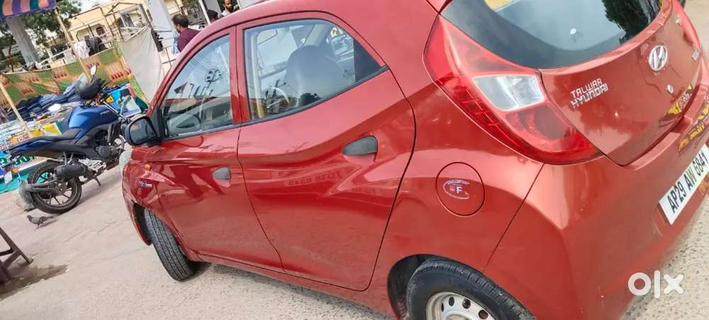 Hyundai Eon 2012 Variant