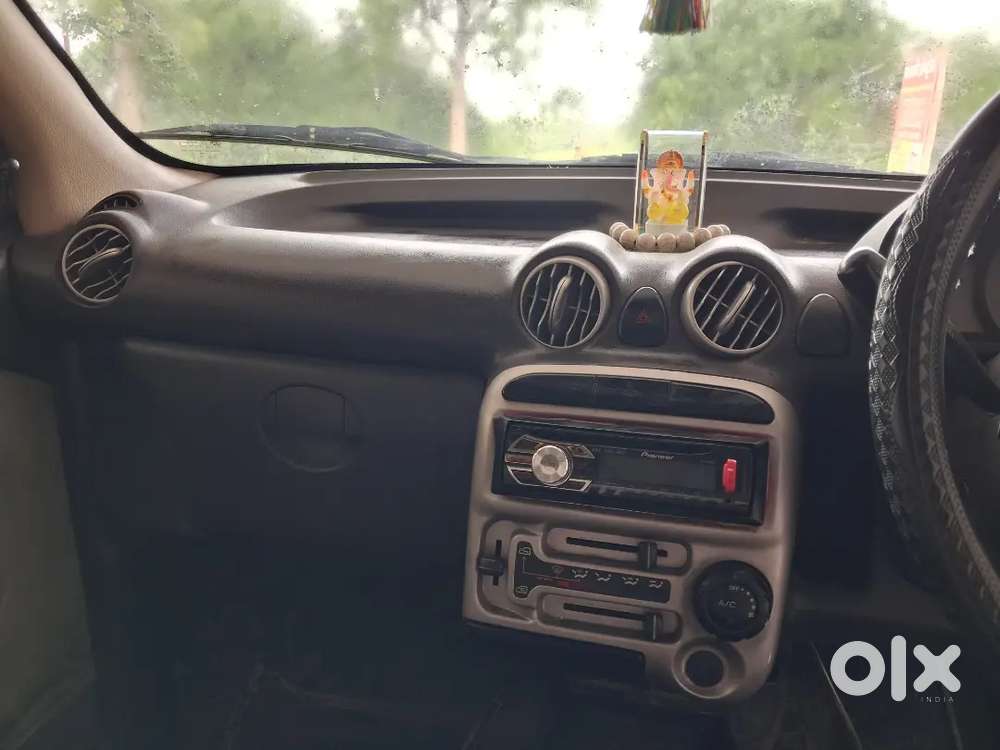 Hyundai Santro Gls Ii 2010 Petrol Manual
