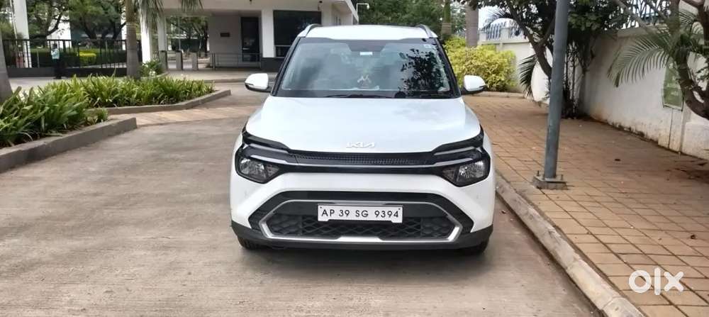 Kia Carens 2023 Diesel Well Maintained