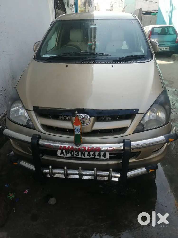 Vip Toyota Innova 2005 Diesel Well Maintained