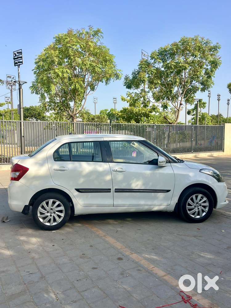 Maruti Suzuki Swift Dzire Amt Zdi, 2017, Diesel