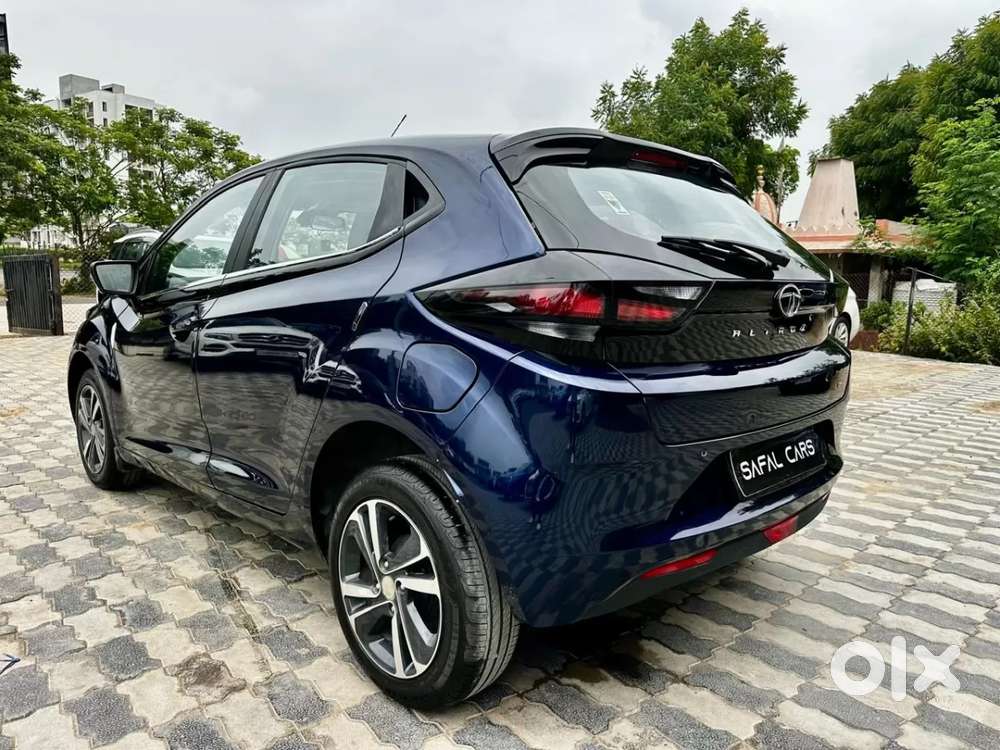 Tata Altroz Xza Plus (o) (s), 2023, Petrol