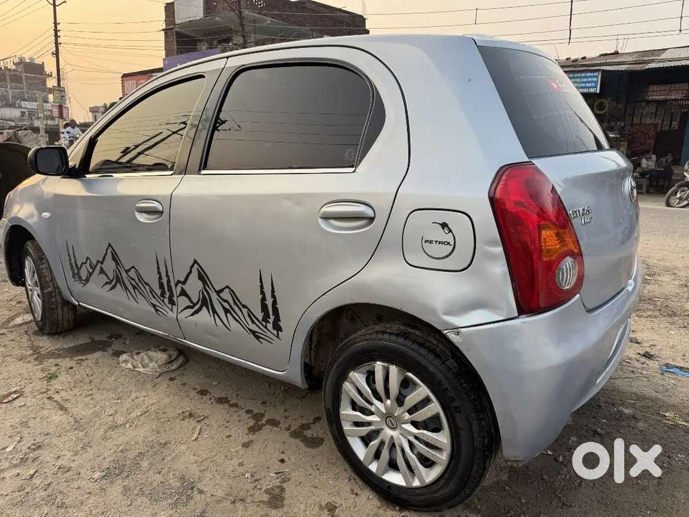 Toyota Etios Liva 2011 Manual Petrol