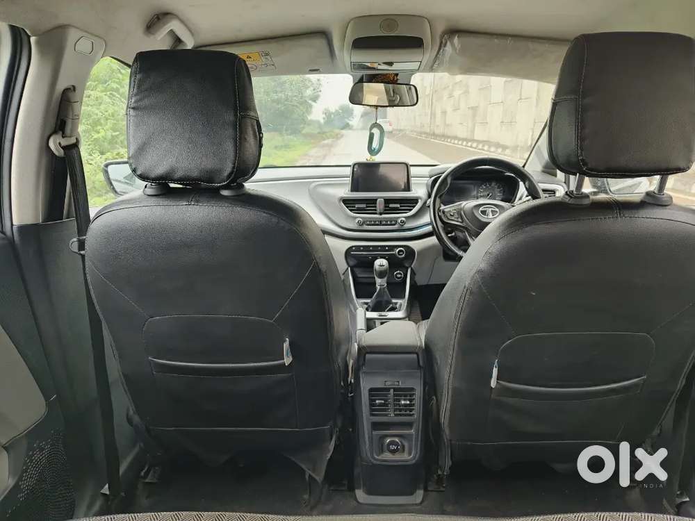 Tata Altroz Petrol 2020 Drive