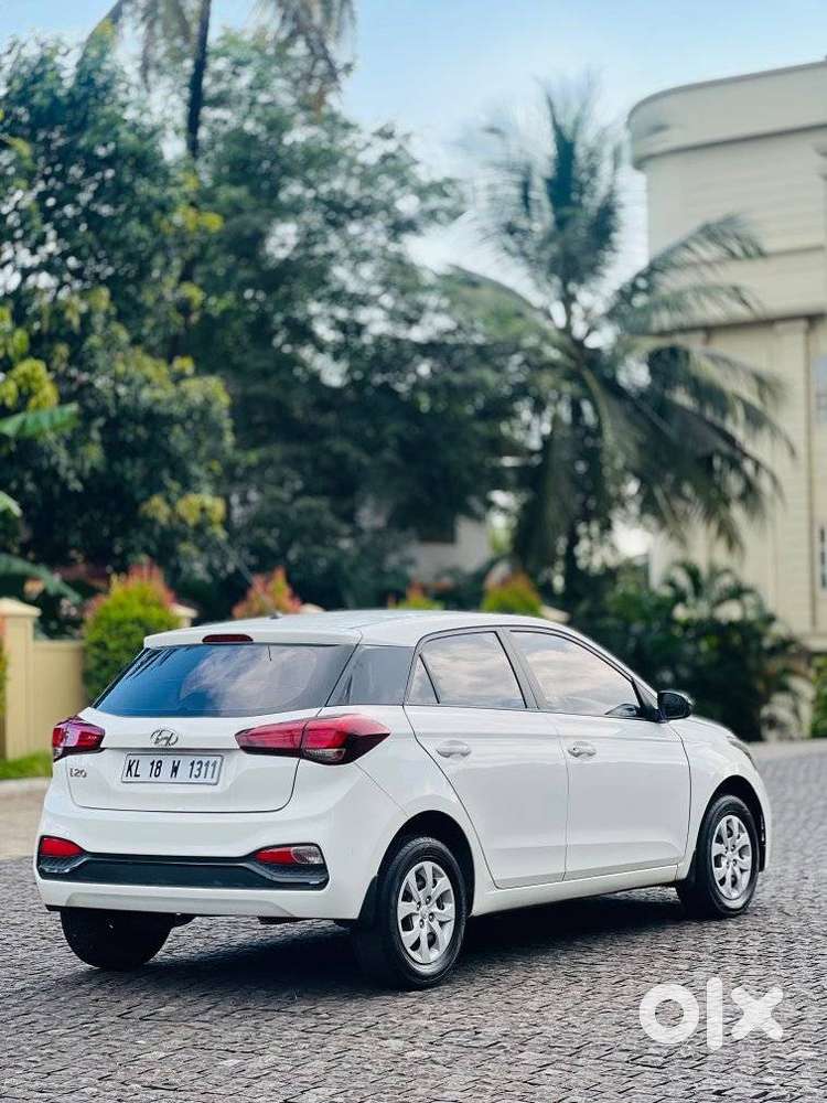 Hyundai I20 Sportz 1.2 Bs-iv, 2018, Petrol