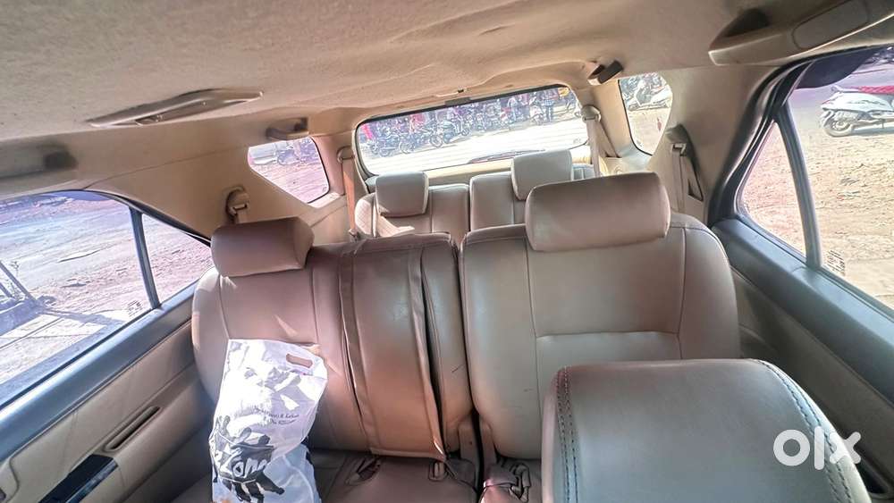 Toyota Fortuner Diesel 2012