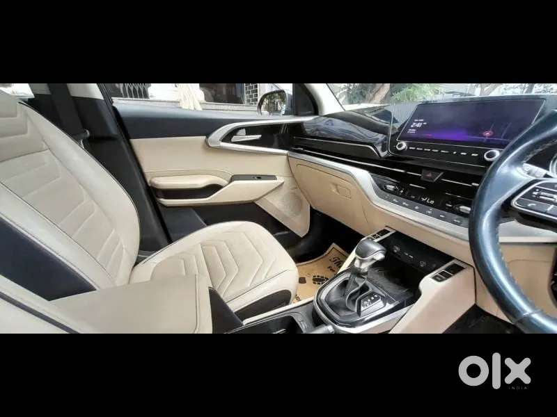 Kia Carens 1.5 Luxury Plus Diesel At 6 Str, 2022, Diesel