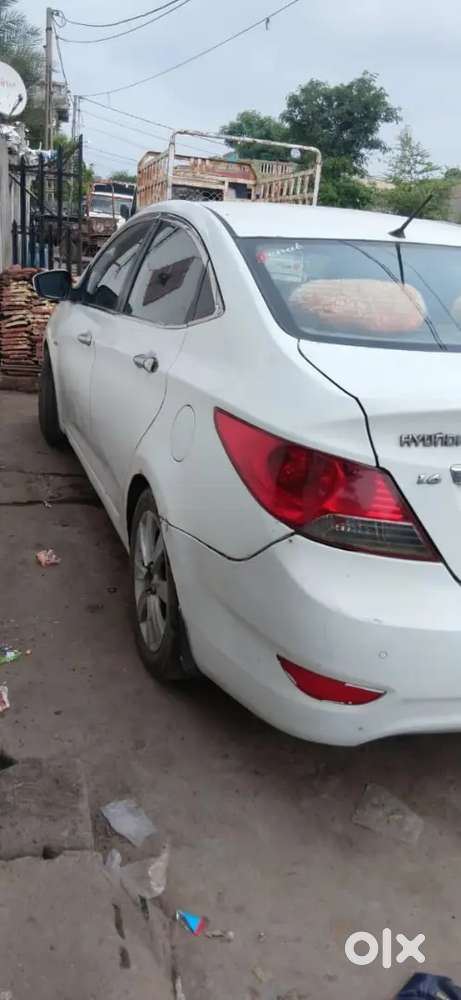 Hyundai Verna Diesel Manual 2012