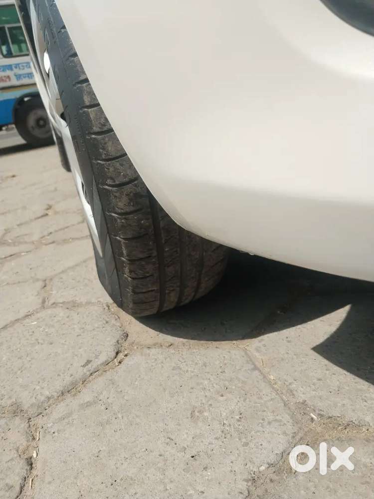 Maruti Suzuki Swift Dzire 2014