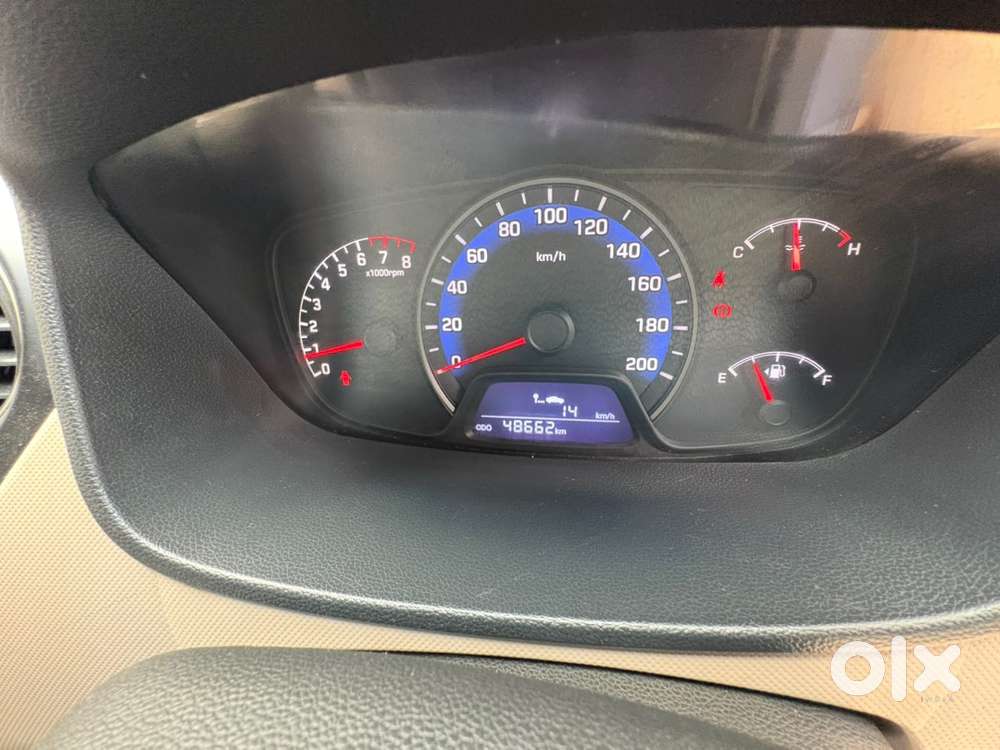 Hyundai Xcent Petrol 2016