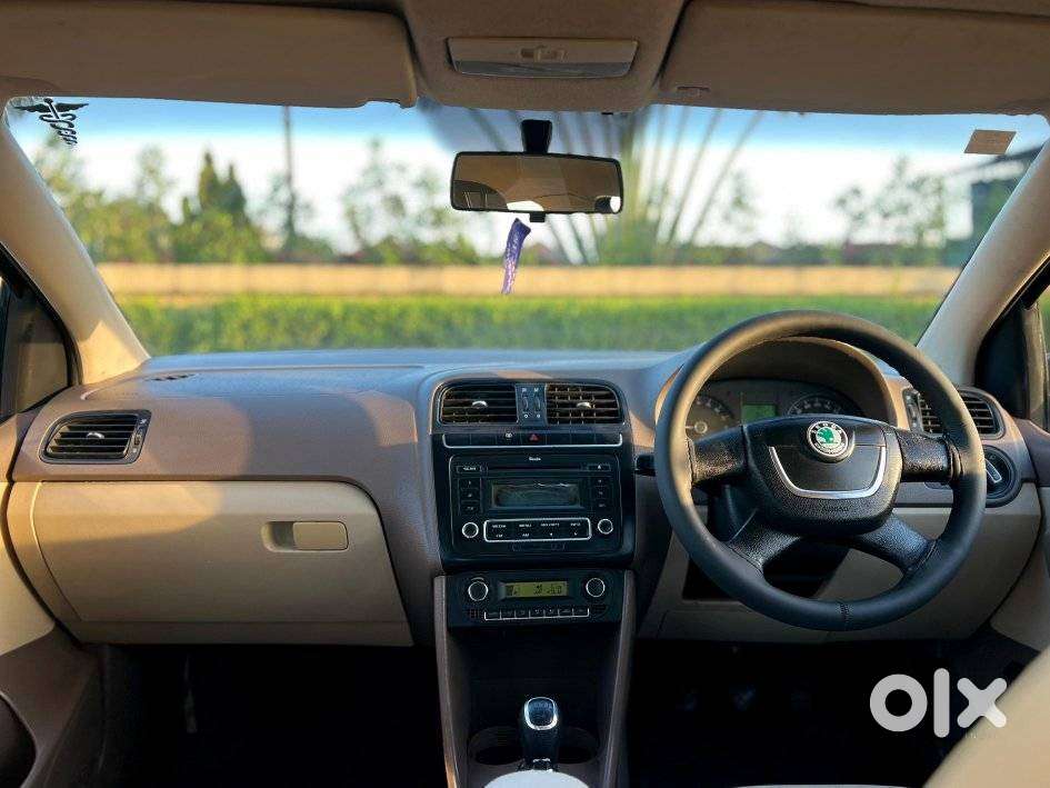 Skoda Rapid 1.5 Tdi Cr Elegance Plus, 2012, Diesel