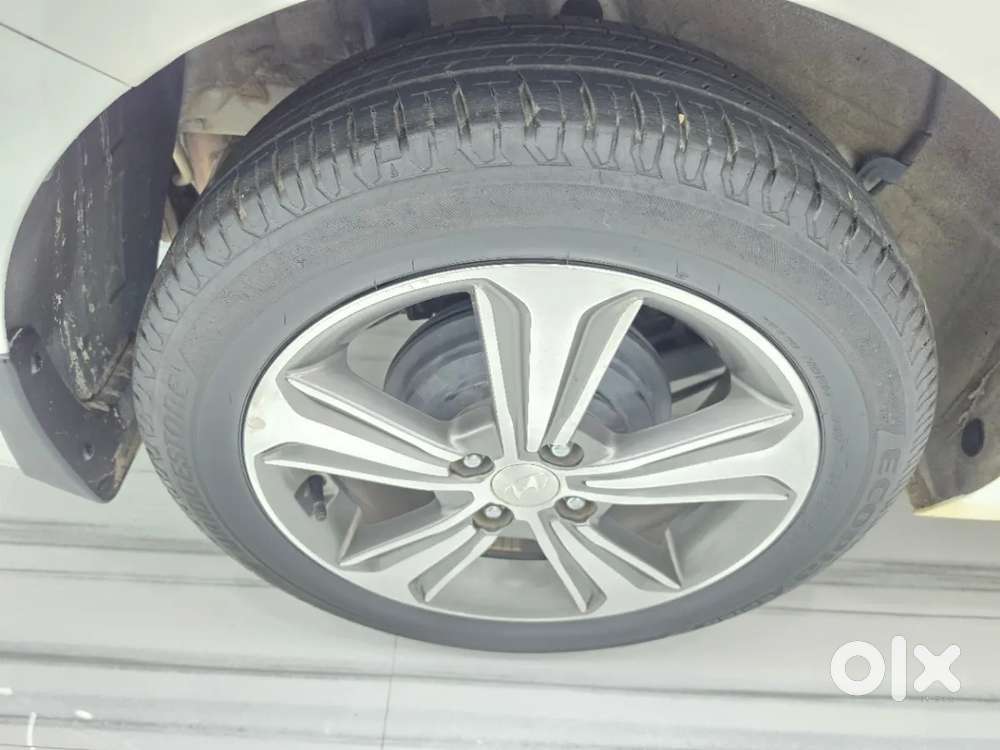 Hyundai Verna 1.6 Sx (o) Vtvt, 2018, Petrol