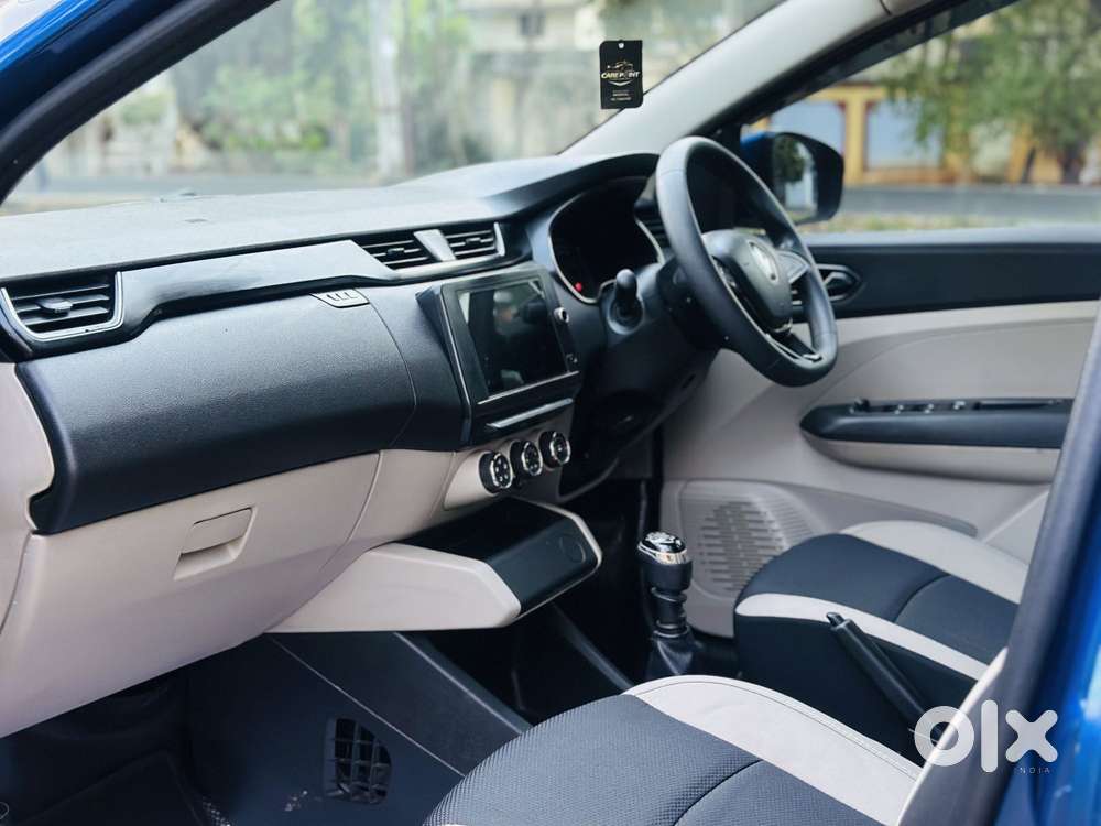 Renault Triber Rxt, 2021, Petrol