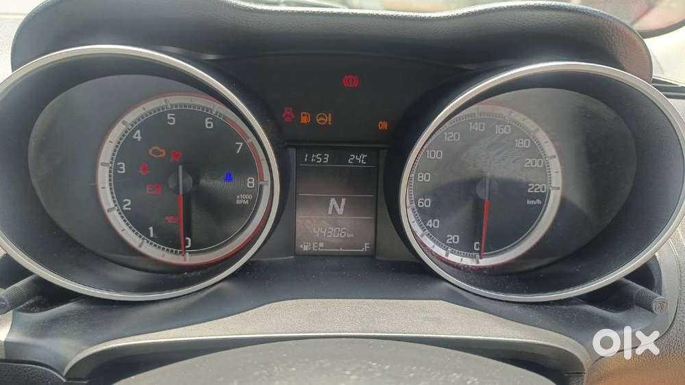 Maruti Suzuki Swift Amt Zxi Plus, 2018, Petrol