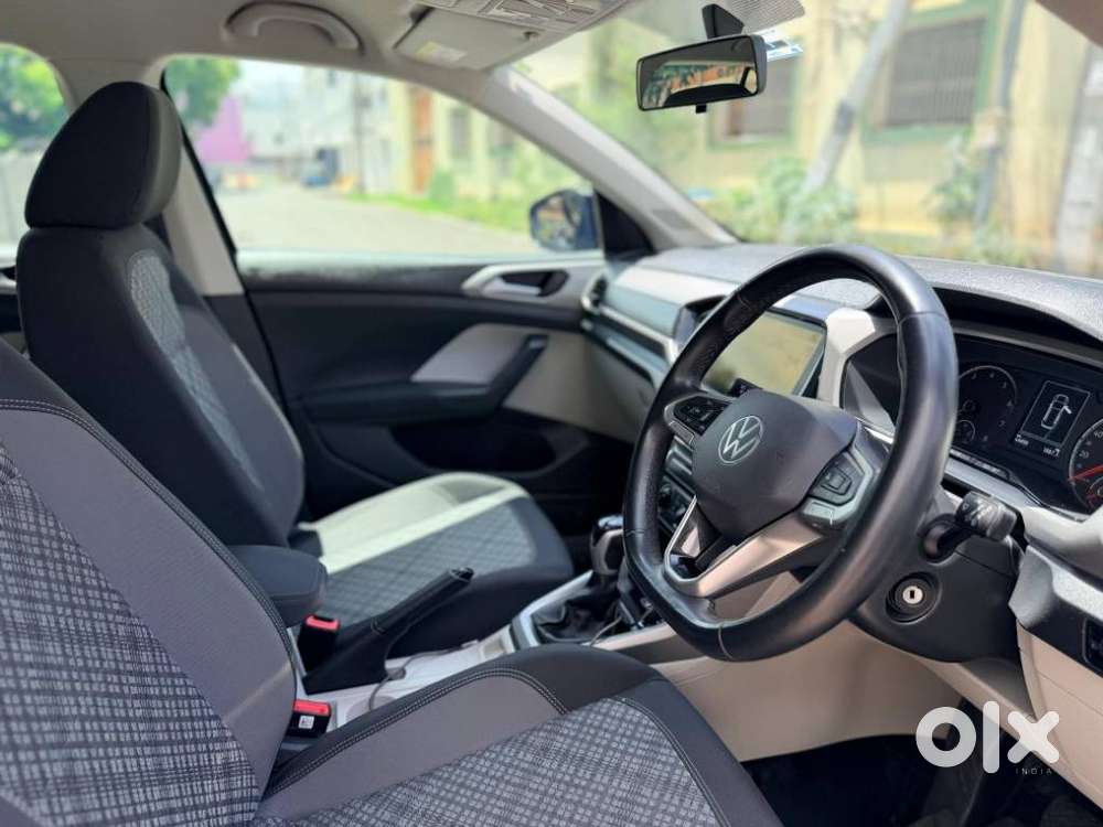 Volkswagen Taigun 1.0 Tsi Highline At, 2023, Petrol