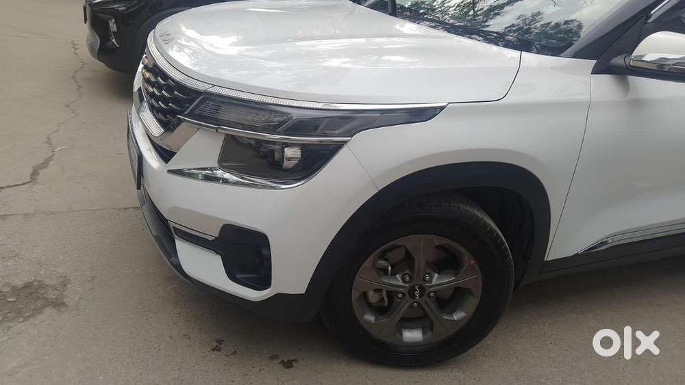 Kia Petrol Car 2023