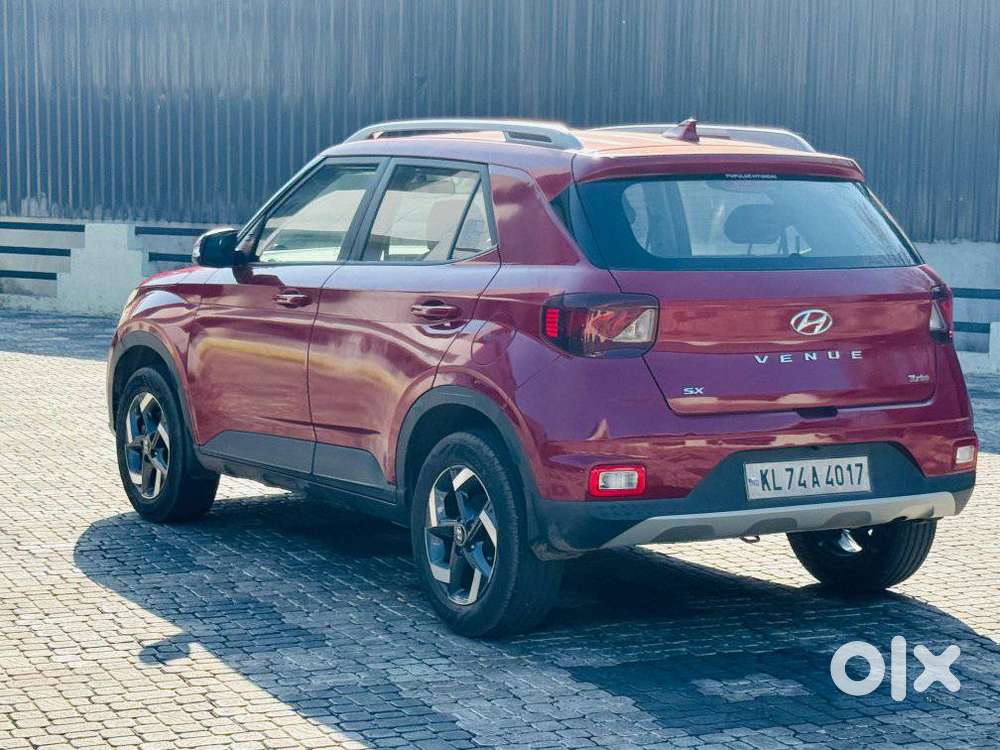 Hyundai Venue 1.0 Sx Turbo Dct, 2019, Petrol