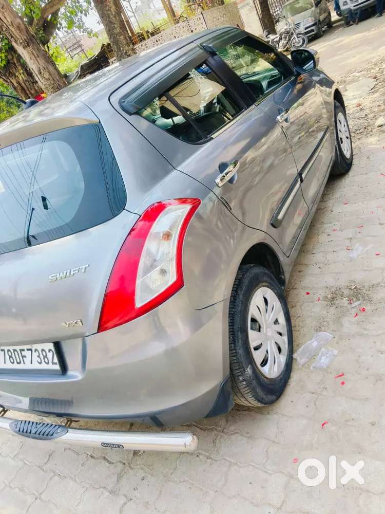 Maruti Suzuki Swift Vxi 2014