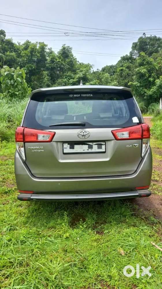 Toyota Innova Crysta 2018 Diesel Manual