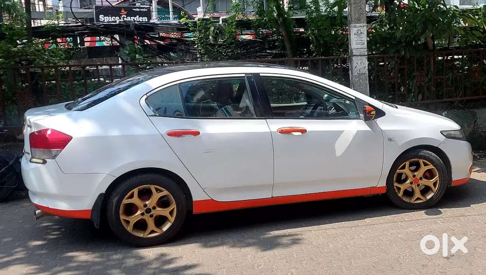 Fully Modified Honda City With Comet Silencer