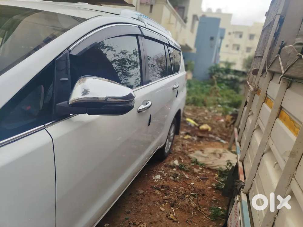 Toyota Innova Crysta 2019