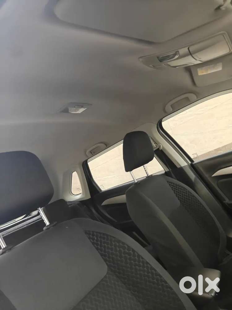 Maruti Suzuki Brezza 2017