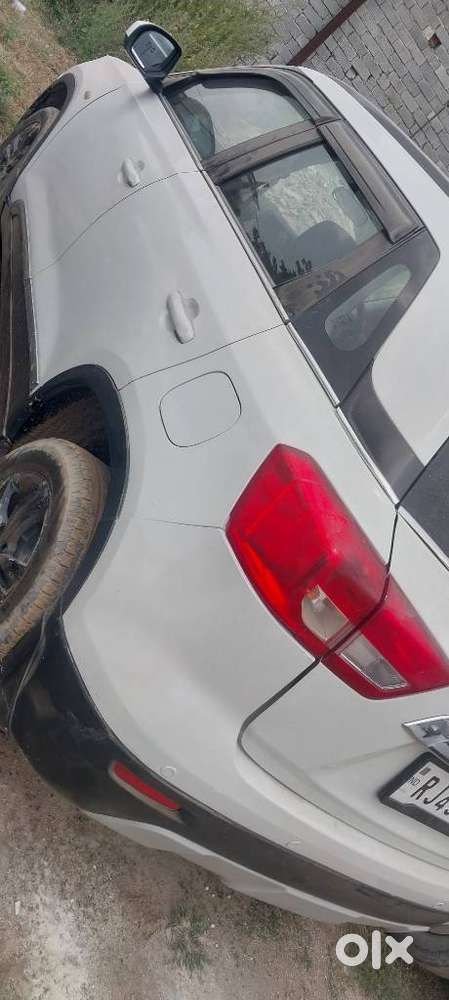 Maruti Suzuki Brezza Zdi+ Amt, 2018, Diesel