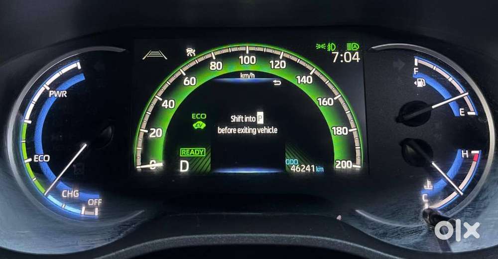 Toyota Innova Hycross 2.0 Zx (o) Hybrid 7 Str, 2024, Petrol