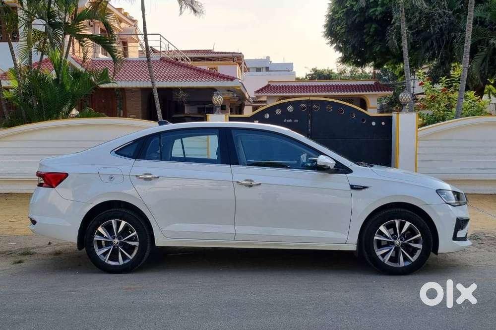 Skoda Slavia 1.0 Tsi Style At, 2022, Petrol