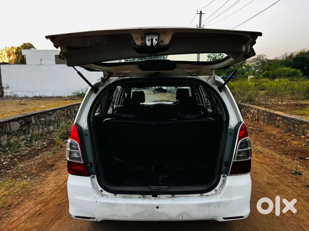 Toyota Innova Diesel 2.5 Urgent Sale