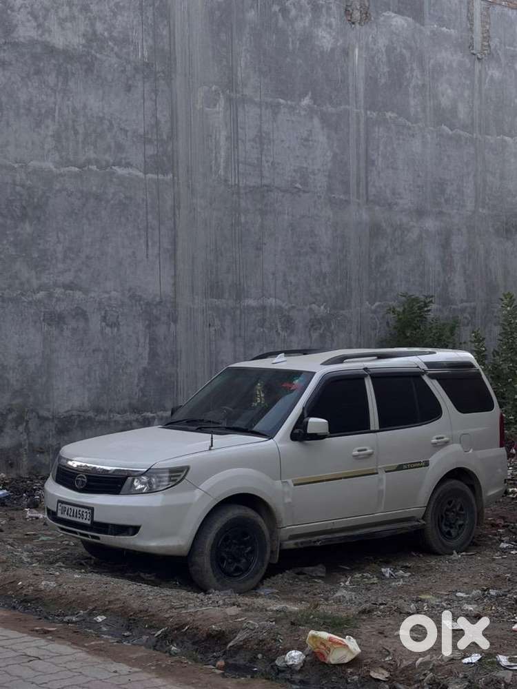 Tata Safari Storme 2014 Diesel Well Maintained