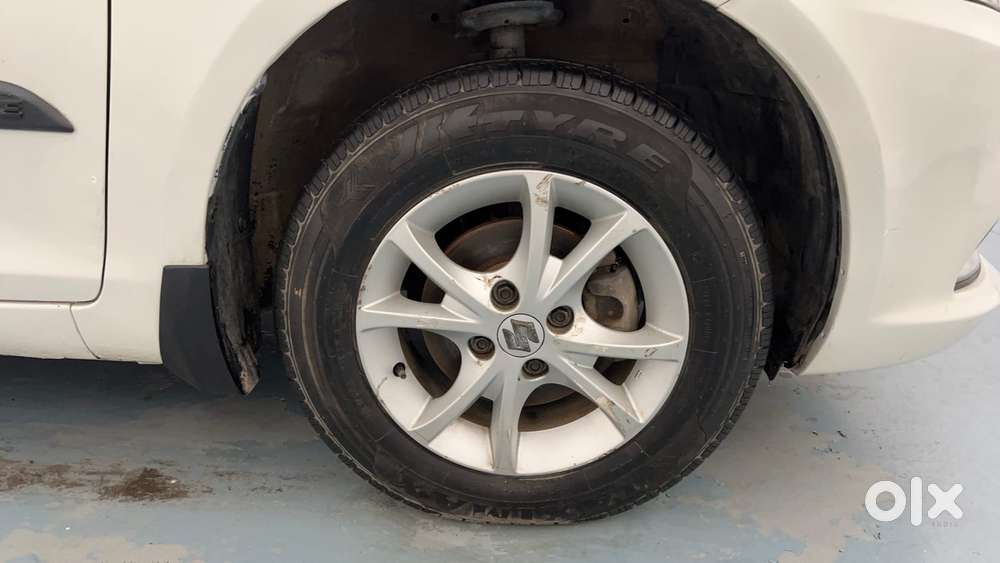 Maruti Suzuki Swift Dzire Vdi, 2017, Diesel